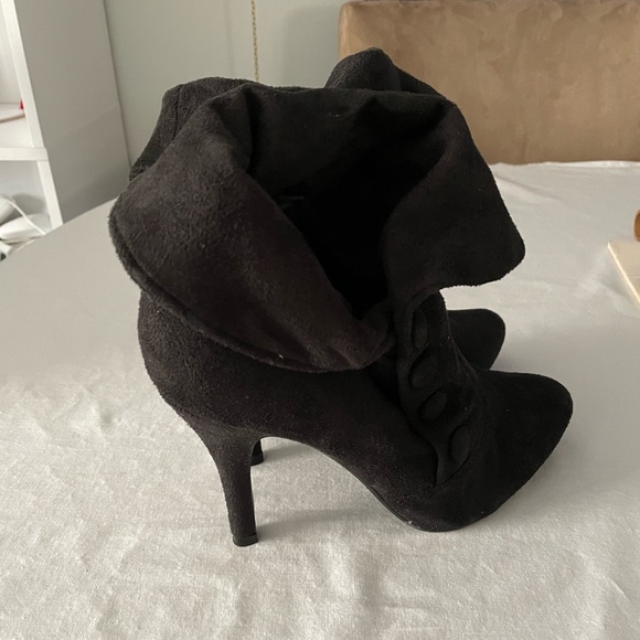 Black size 8.5 Paprika brand 4” heel boots - Picture 13 of 15